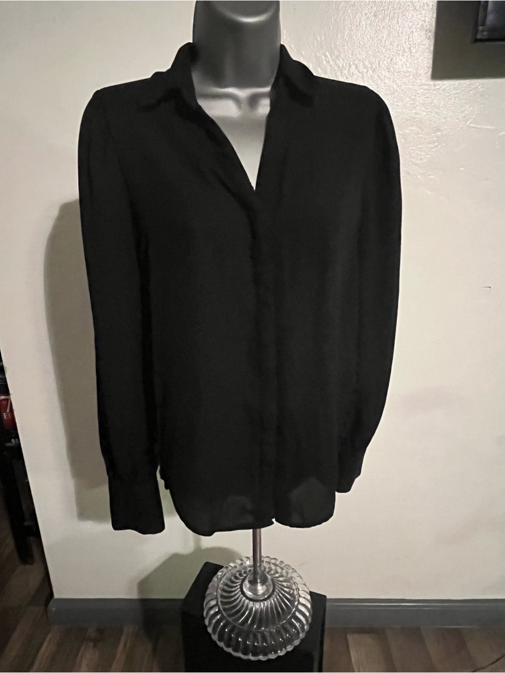 Express Black Long-Sleeve Button-Front Blouse
